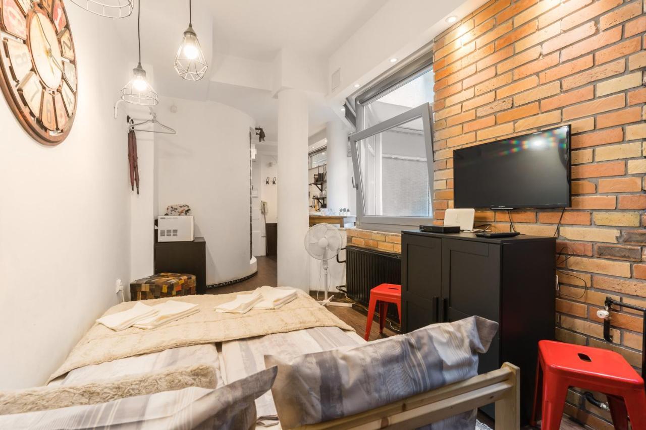 Cheerful Studio Budapest Downtown Zewnętrze zdjęcie